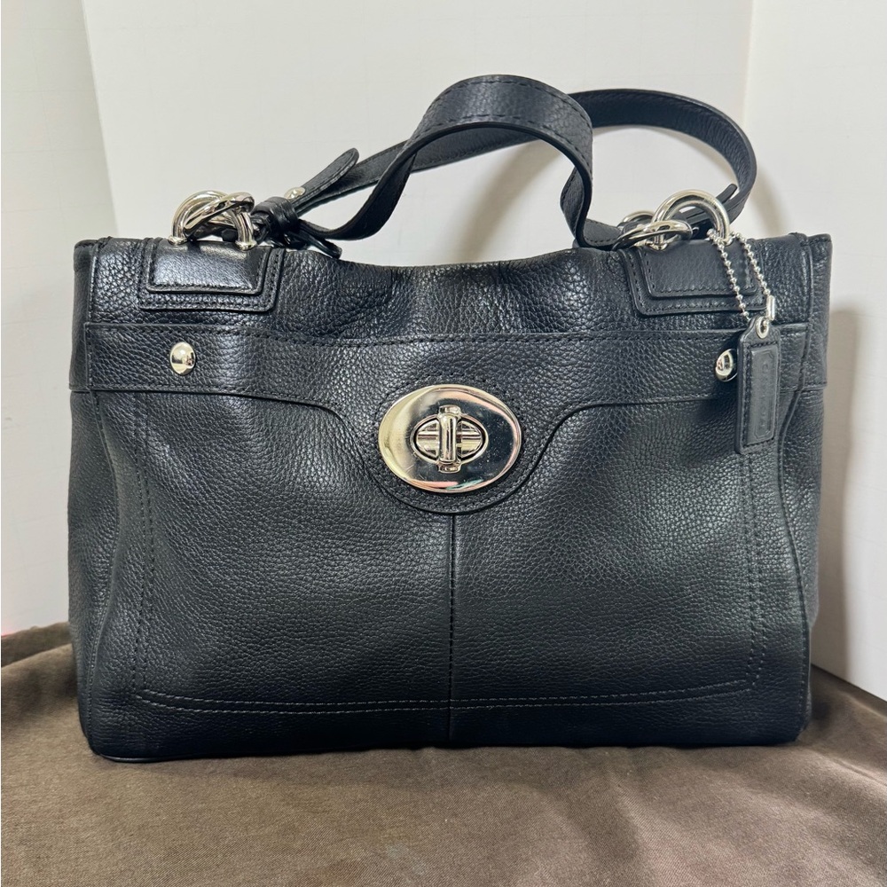 Coach Penelope Black Pebbled Leather F16531 Shoulder Hand Bag Purse Turn Lock